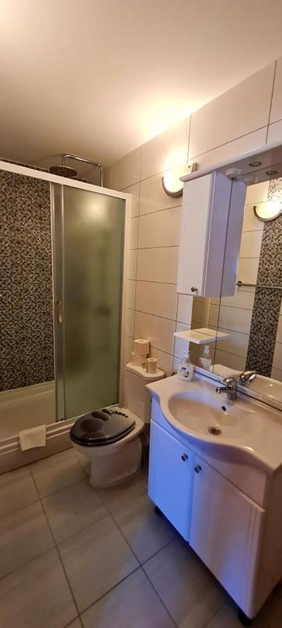 Bed & Breakfast Dionis Vis Luaran gambar